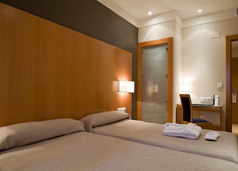Zenit Logrono Hotel Kültér fotó