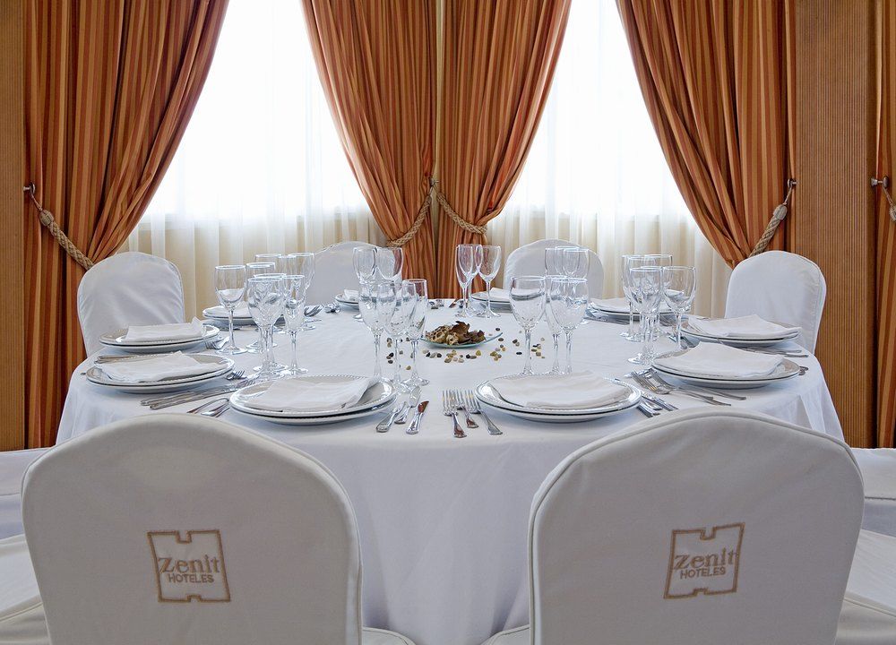 Zenit Logrono Hotel Kültér fotó