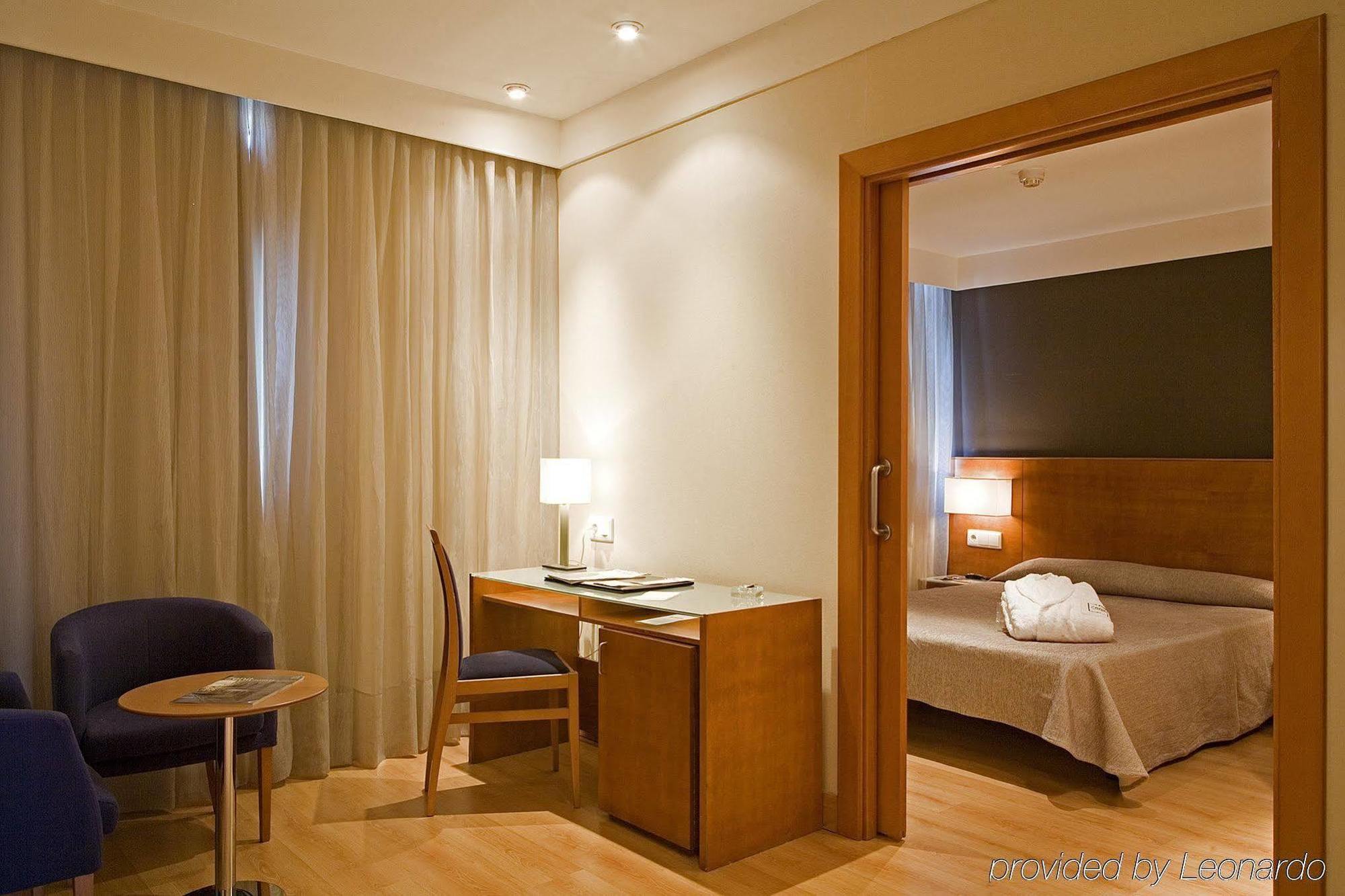 Zenit Logrono Hotel Kültér fotó